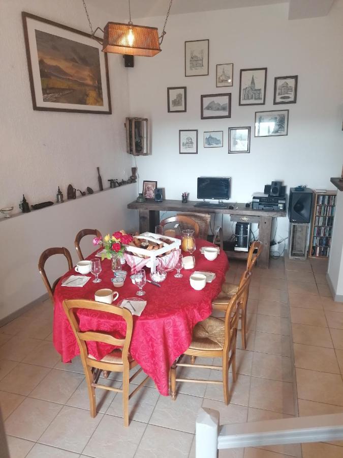 La Verte Vallee Martigny-Courpierre Exteriör bild